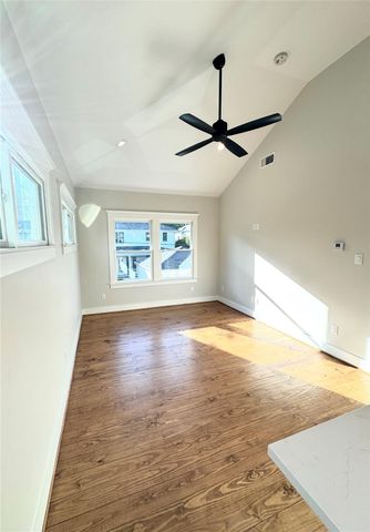 435 Oxford Street A, Houston, TX 77007