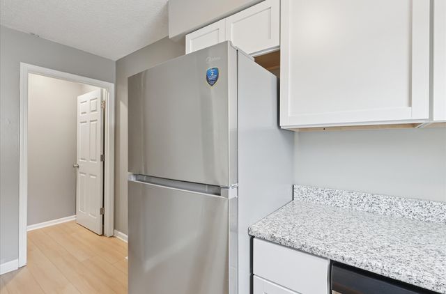 248 Holiday Circle 37, West Des Moines, IA 50265