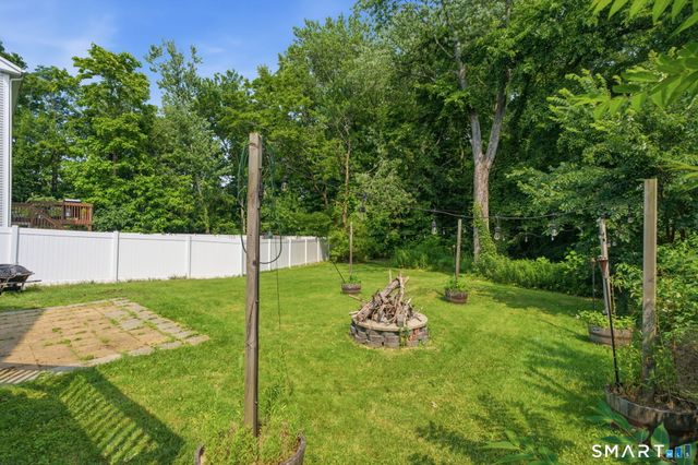200 Newington Road, West Hartford, CT 06110