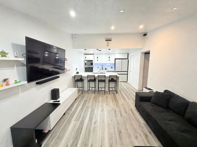 7164 Southgate Boulevard 7164, Tamarac, FL 33321