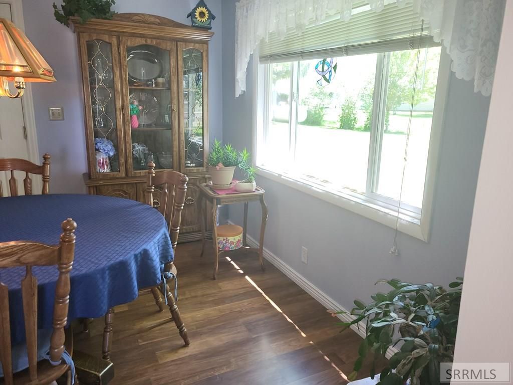 Image 23 of property listing at 560 N Front Street, Arco, ID 83213
