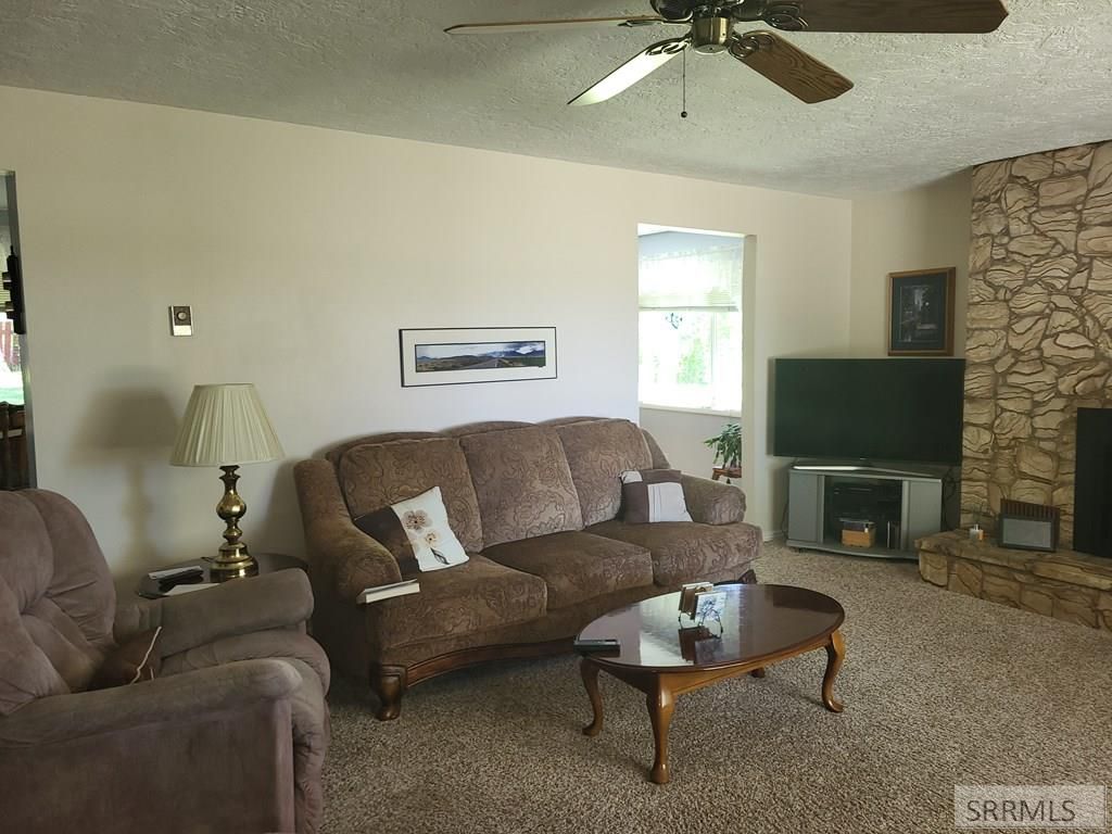Image 29 of property listing at 560 N Front Street, Arco, ID 83213