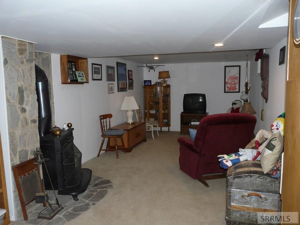 Image 44 of property listing at 560 N Front Street, Arco, ID 83213