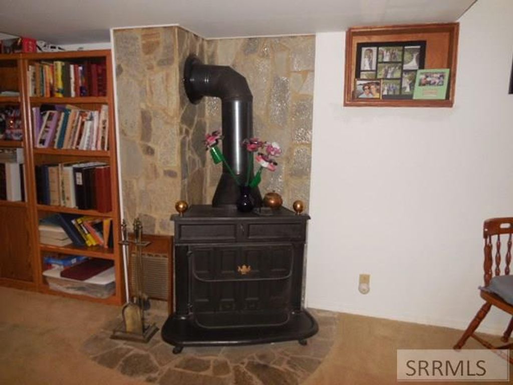 Image 45 of property listing at 560 N Front Street, Arco, ID 83213