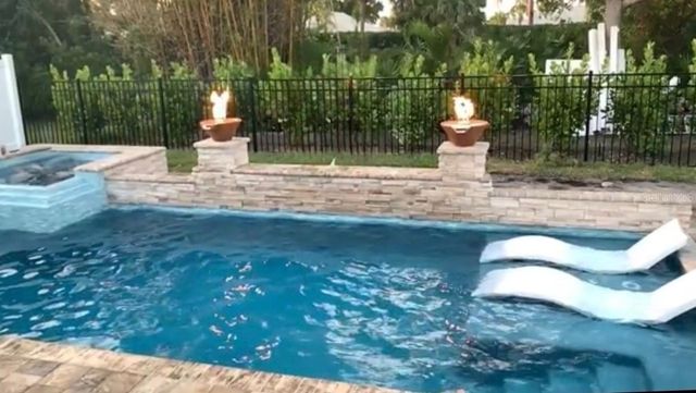 1450 STRADA D ORO, Venice, FL 34292