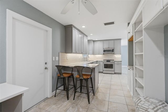 1450 STRADA D ORO, Venice, FL 34292