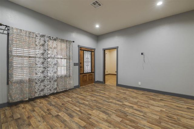 2609 SW 28th Street, Oklahoma City, OK 73108