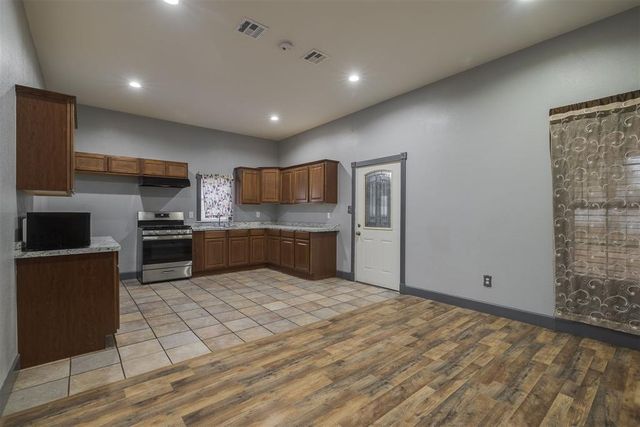 2609 SW 28th Street, Oklahoma City, OK 73108