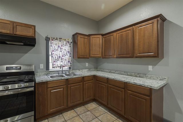 2609 SW 28th Street, Oklahoma City, OK 73108