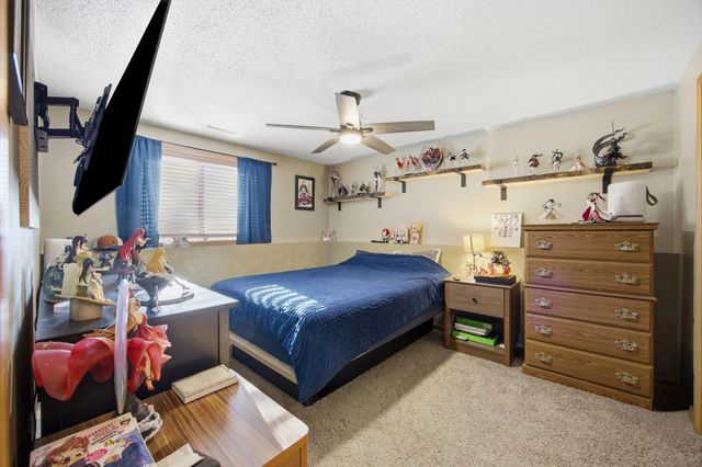 3316 35th Avenue S, Fargo, ND 58104