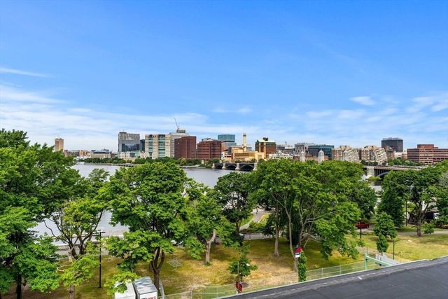112 Pinckney Street 4, Boston, MA 02114