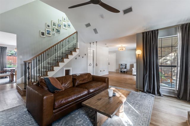 8209 Weatherly Drive, Rowlett, TX 75089