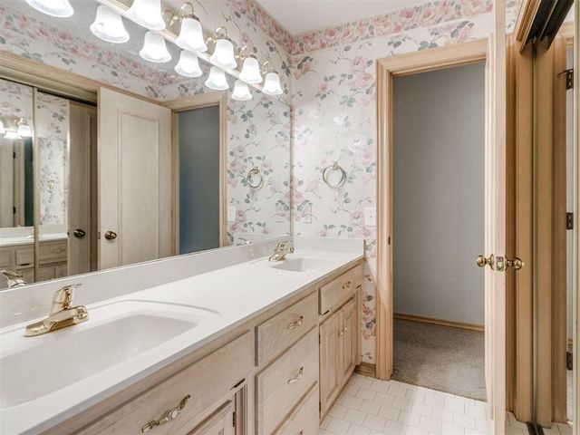 2417 Tivoli Terrace, Oklahoma City, OK 73170