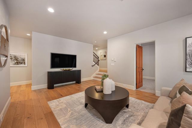 6061 Greystone Pl, Granite Bay, CA 95746