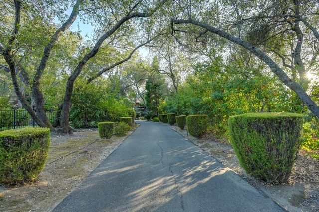 6061 Greystone Pl, Granite Bay, CA 95746