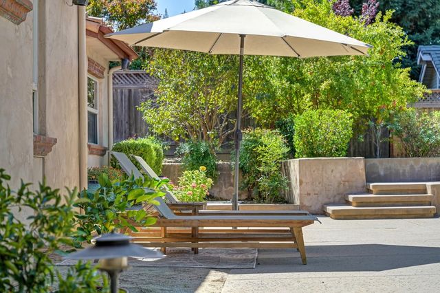 6061 Greystone Pl, Granite Bay, CA 95746