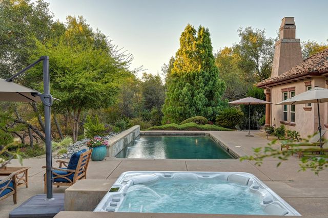 6061 Greystone Pl, Granite Bay, CA 95746