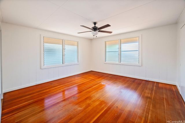 930 16th Avenue, Honolulu, HI 96816