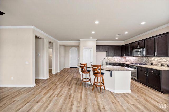 12009 French Park Lane, Bakersfield, CA 93312