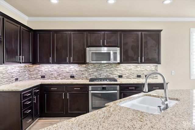 12009 French Park Lane, Bakersfield, CA 93312