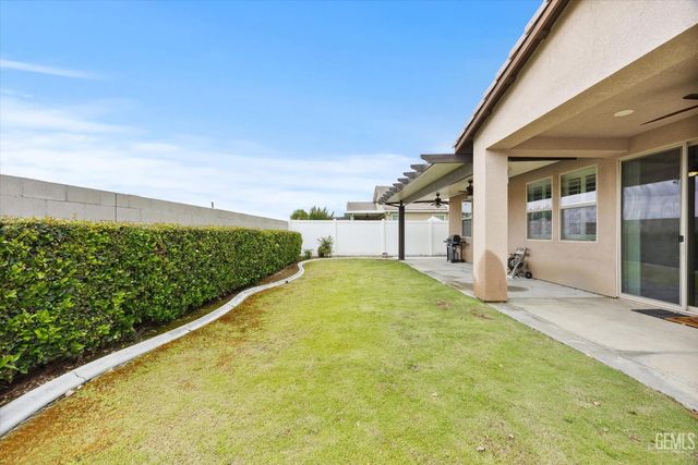 12009 French Park Lane, Bakersfield, CA 93312