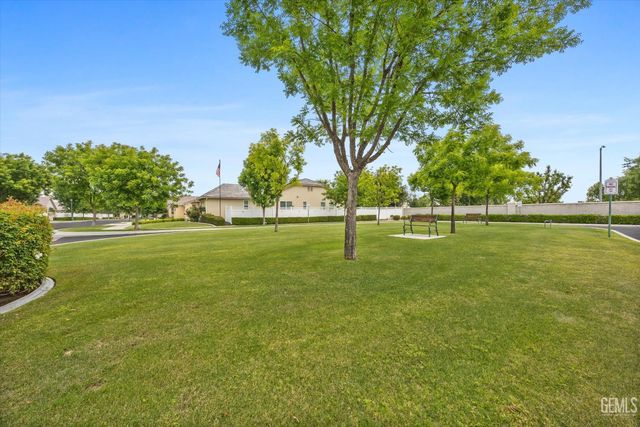 12009 French Park Lane, Bakersfield, CA 93312