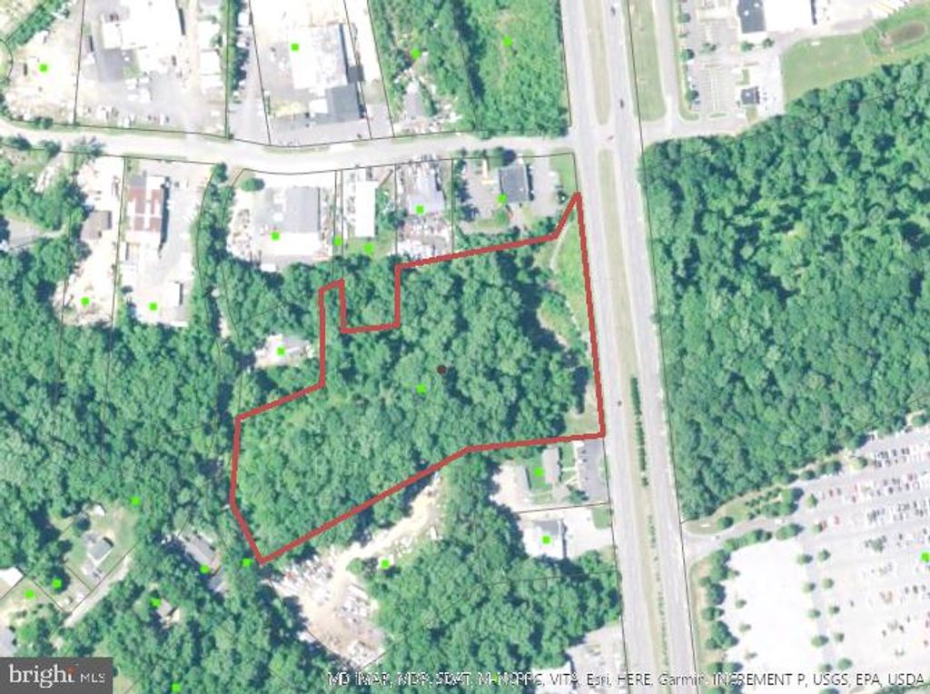 Image 1 of property listing at 5845 CRAIN HWY, La Plata, MD 20646