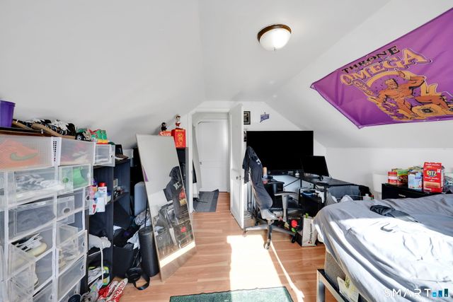 11 Stratfield Place, Bridgeport, CT 06606