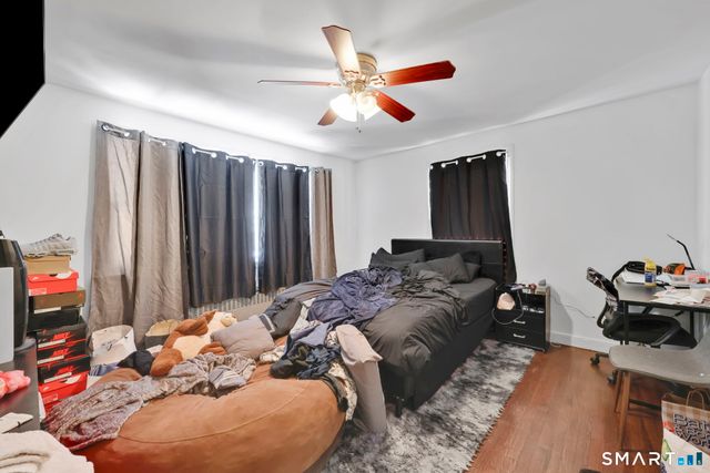 11 Stratfield Place, Bridgeport, CT 06606