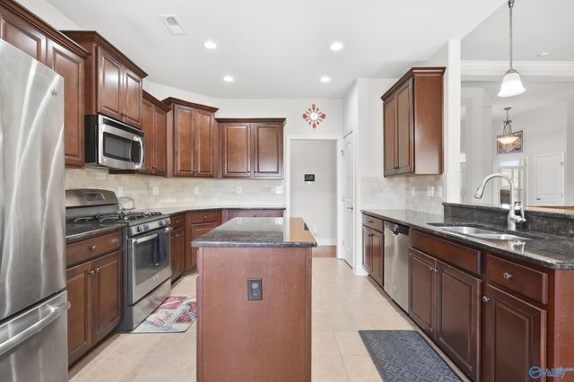 201 Summerbranch Road, Huntsville, AL 35756