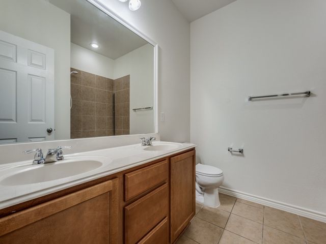 8737 Maple Ridge Trail, Fort Worth, TX 76244