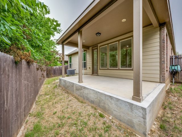 8737 Maple Ridge Trail, Fort Worth, TX 76244