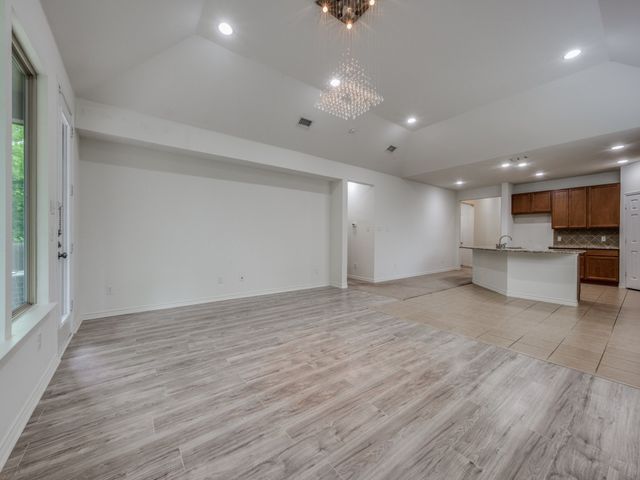 8737 Maple Ridge Trail, Fort Worth, TX 76244