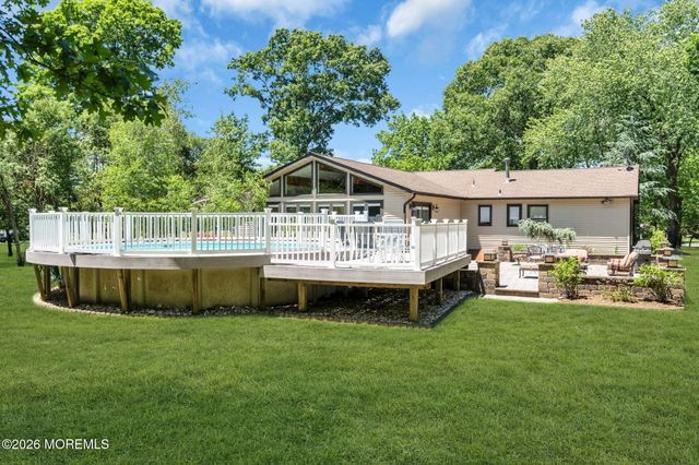 819 Harmony Road, Jackson, NJ 08527