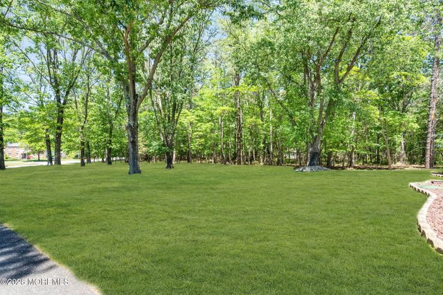 819 Harmony Road, Jackson, NJ 08527