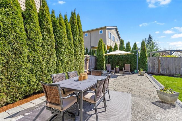 4304 230th Place SE, Bothell, WA 98021