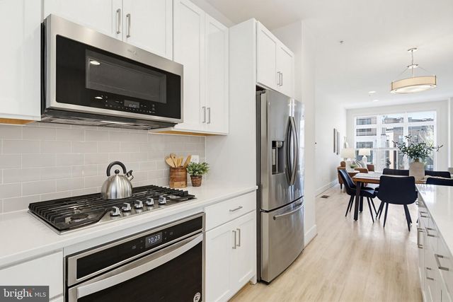 3539 BELLFLOWER LN, Rockville, MD 20852