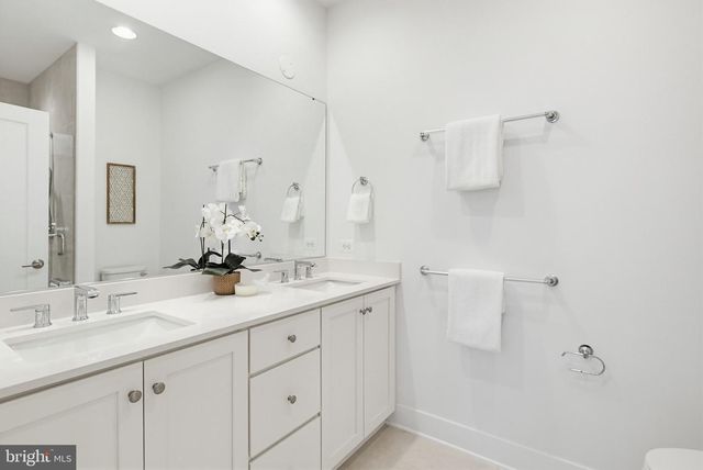 3539 BELLFLOWER LN, Rockville, MD 20852