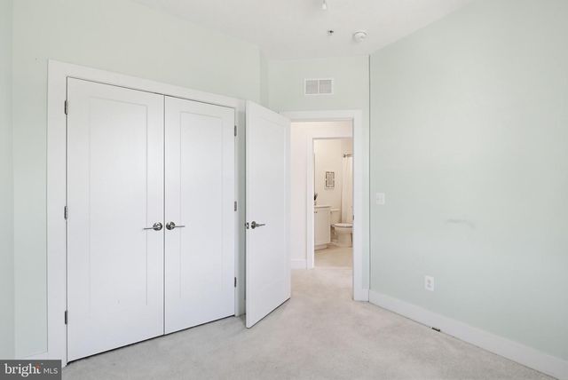 3539 BELLFLOWER LN, Rockville, MD 20852