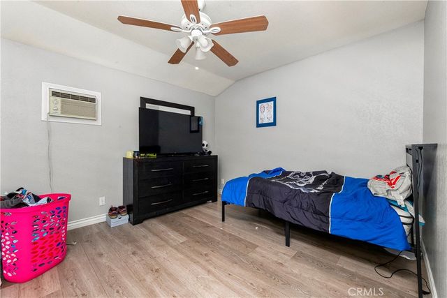 45046 18th W, Lancaster, CA 93534