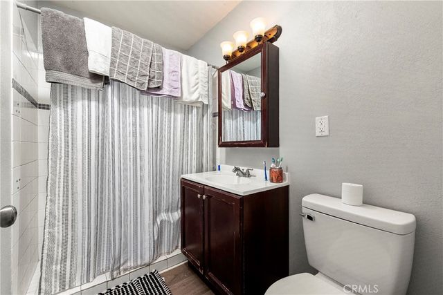 45046 18th W, Lancaster, CA 93534