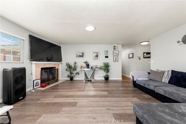 45046 18th W, Lancaster, CA 93534