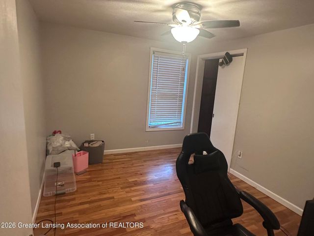 1233 Mechanic Street, Lansing, MI 48912
