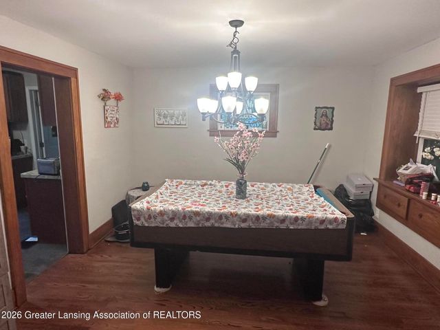 1233 Mechanic Street, Lansing, MI 48912