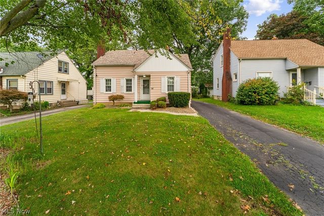 92 Leighton Avenue, Boardman, OH 44512