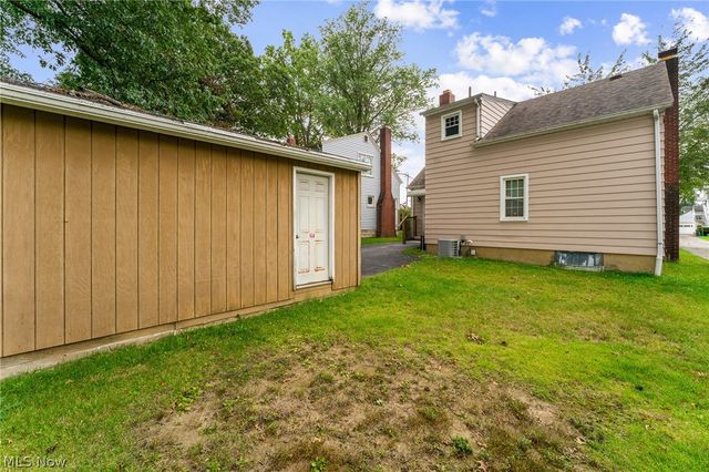 92 Leighton Avenue, Boardman, OH 44512