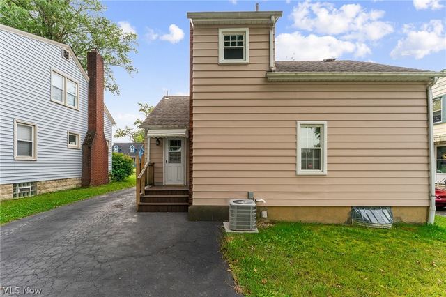 92 Leighton Avenue, Boardman, OH 44512