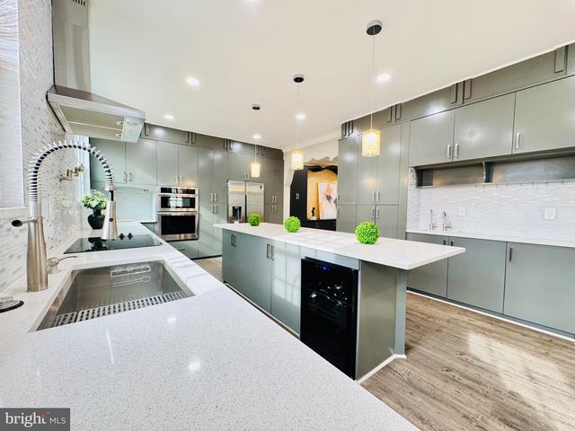 3197 TULIP TREE PL, Dumfries, VA 22026