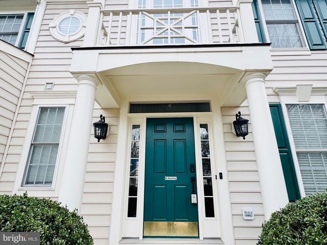 3197 TULIP TREE PL, Dumfries, VA 22026