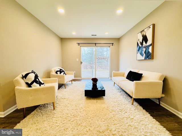 3197 TULIP TREE PL, Dumfries, VA 22026